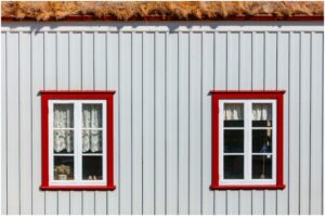 How Much Is Vinyl Siding for a 1500 sq ft House (Explained Like a Build Calculator)