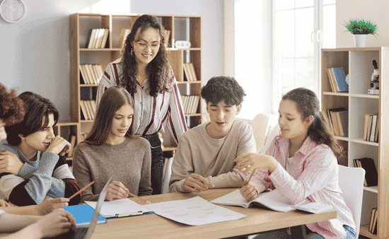 How Students Can Stay Motivated While Learning From Home